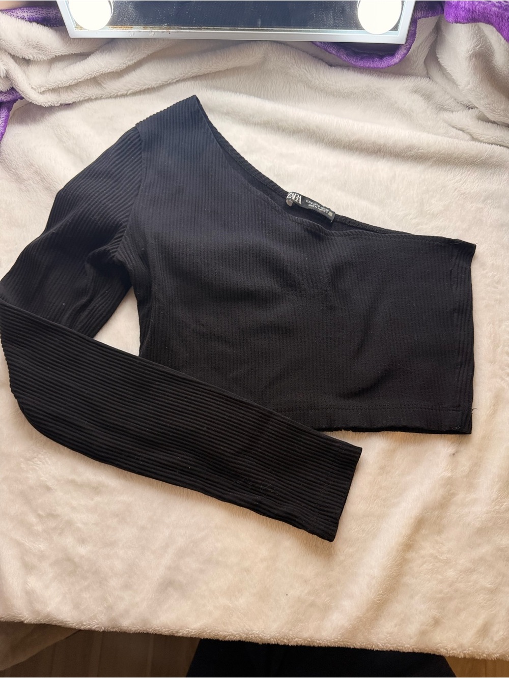 Zara Black One-Shoulder Ribbed Crop Top